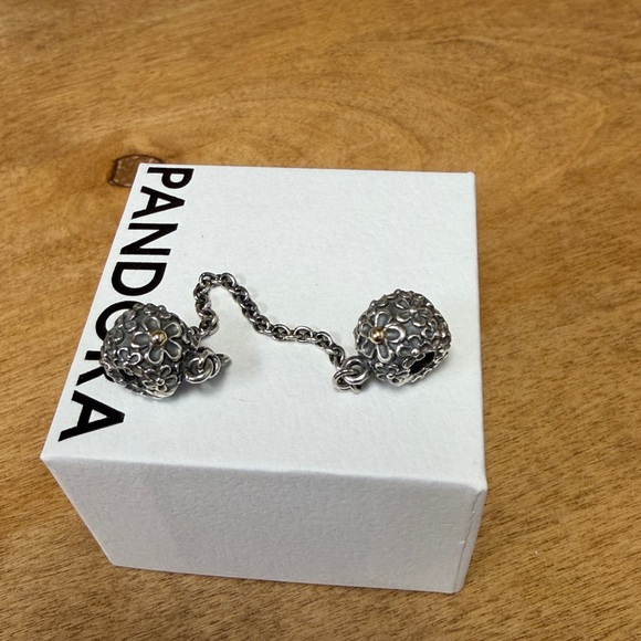 Pandora Floral Silver and Gold Safety chain - Picture 2 of 4